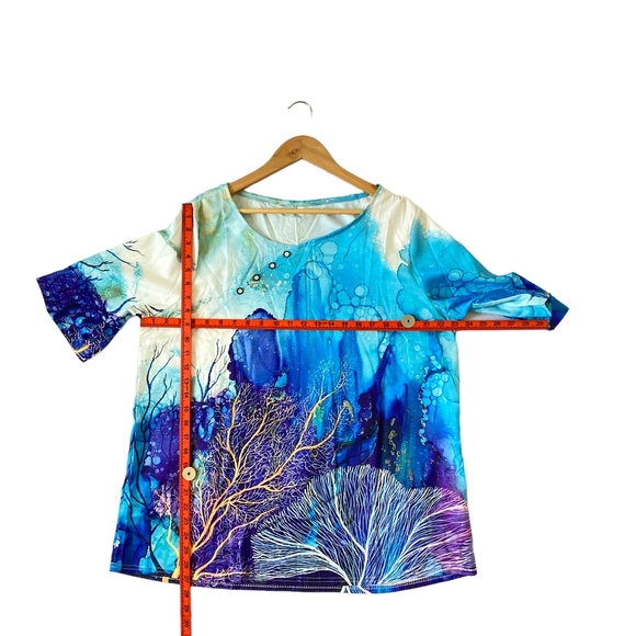 BNWT Men's Aquamarine Blue and Purple Underwater Scene T-Shirt - Size 2XL - Picture 9 of 11